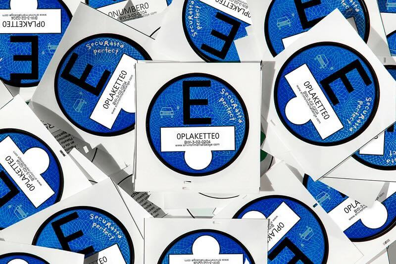 Colagem da E-Plakette para a Alemanha